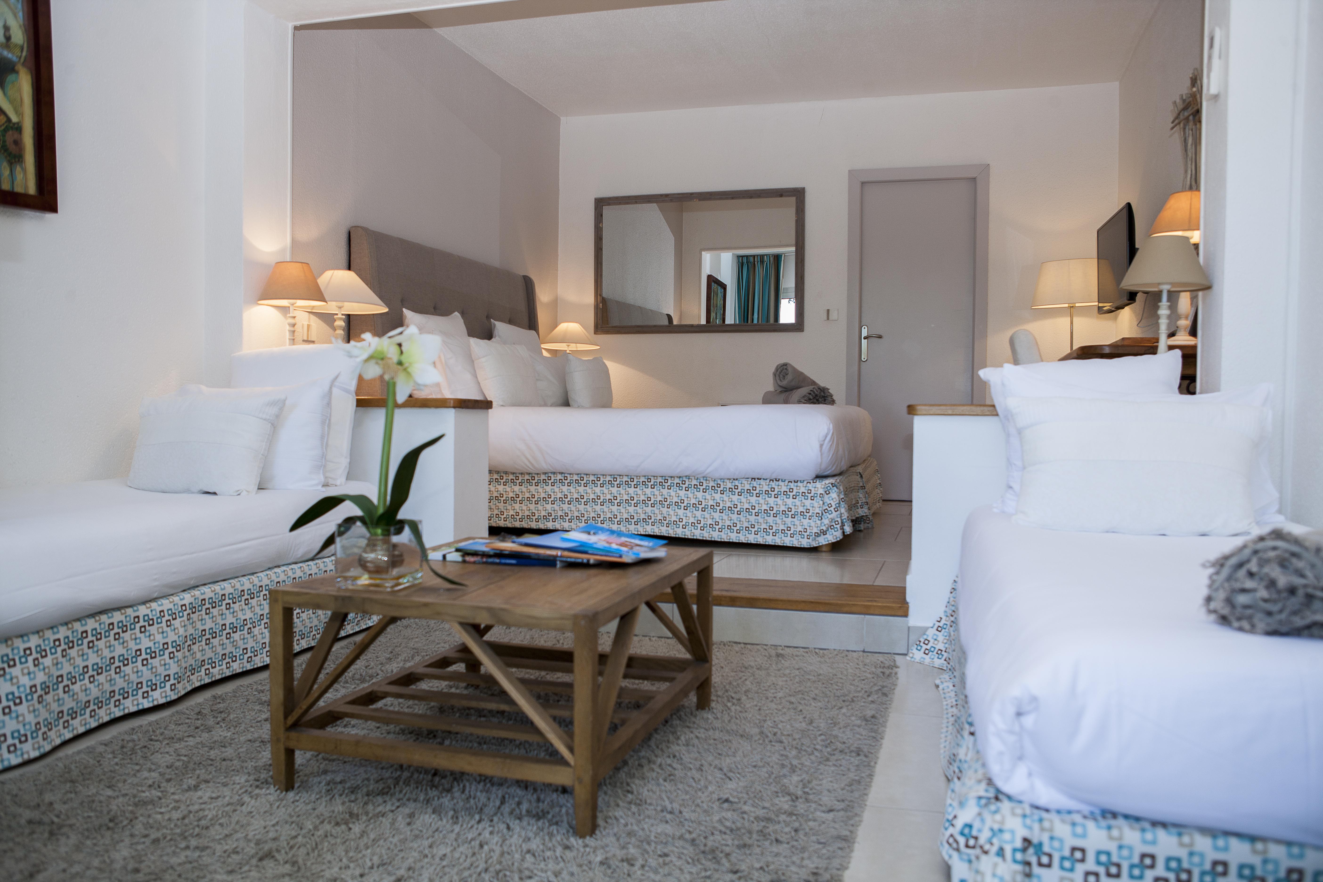 Hotel Font Mourier Cogolin Eksteriør billede